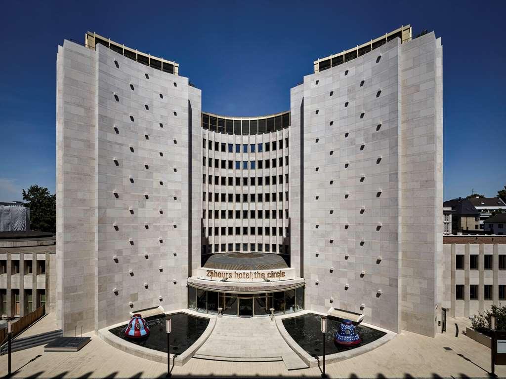 25Hours Hotel The Circle Koln Bagian luar foto