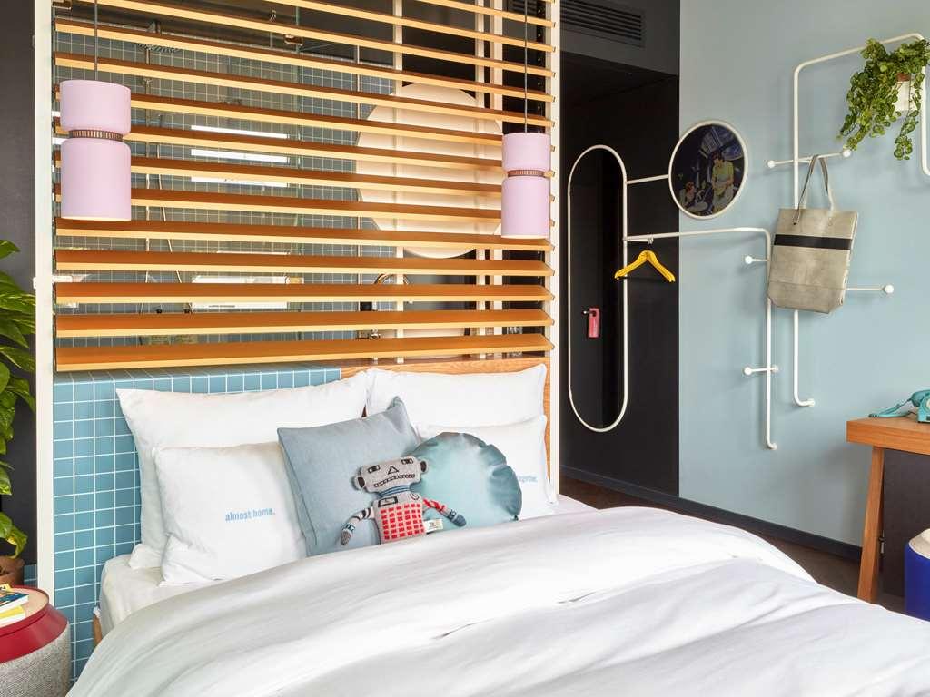 25Hours Hotel The Circle Koln Ruang foto