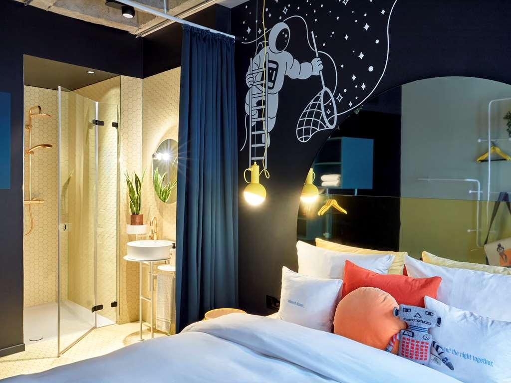 25Hours Hotel The Circle Koln Ruang foto